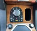 Білий Ленд Ровер Діскавері, об'ємом двигуна 3 л та пробігом 313 тис. км за 15490 $, фото 18 на Automoto.ua