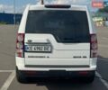 Белый Ленд Ровер Дискавери, объемом двигателя 2.99 л и пробегом 280 тыс. км за 14999 $, фото 4 на Automoto.ua