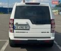 Білий Ленд Ровер Діскавері, об'ємом двигуна 2.99 л та пробігом 280 тис. км за 14999 $, фото 4 на Automoto.ua