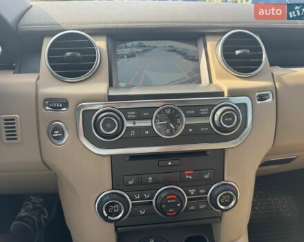 Білий Ленд Ровер Діскавері, об'ємом двигуна 2.99 л та пробігом 280 тис. км за 14999 $, фото 10 на Automoto.ua