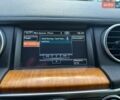 Білий Ленд Ровер Діскавері, об'ємом двигуна 3 л та пробігом 313 тис. км за 15490 $, фото 15 на Automoto.ua