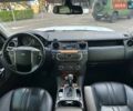 Білий Ленд Ровер Діскавері, об'ємом двигуна 3 л та пробігом 313 тис. км за 15490 $, фото 11 на Automoto.ua