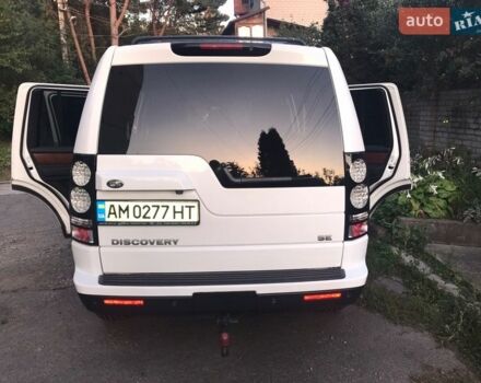 Білий Ленд Ровер Діскавері, об'ємом двигуна 2.99 л та пробігом 168 тис. км за 20800 $, фото 7 на Automoto.ua