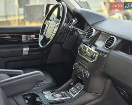 Белый Ленд Ровер Дискавери, объемом двигателя 2.99 л и пробегом 226 тыс. км за 20999 $, фото 20 на Automoto.ua