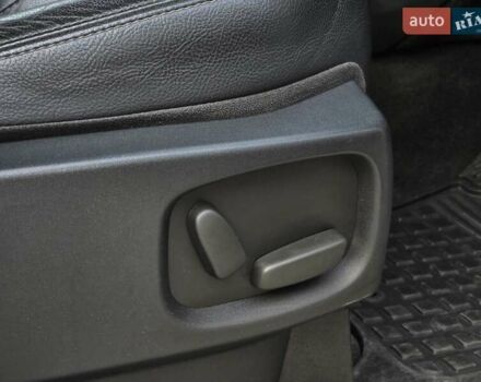 Белый Ленд Ровер Дискавери, объемом двигателя 2.99 л и пробегом 226 тыс. км за 20999 $, фото 38 на Automoto.ua