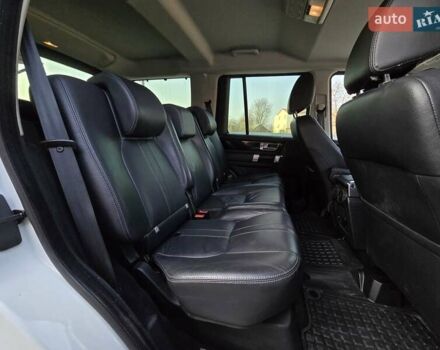 Белый Ленд Ровер Дискавери, объемом двигателя 2.99 л и пробегом 226 тыс. км за 20999 $, фото 27 на Automoto.ua