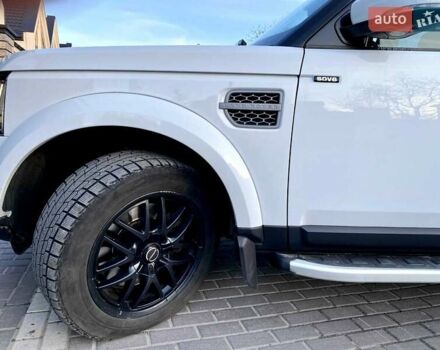 Белый Ленд Ровер Дискавери, объемом двигателя 2.99 л и пробегом 184 тыс. км за 16499 $, фото 15 на Automoto.ua