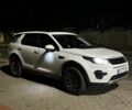 Білий Ленд Ровер Діскавері, об'ємом двигуна 2.2 л та пробігом 200 тис. км за 17787 $, фото 7 на Automoto.ua