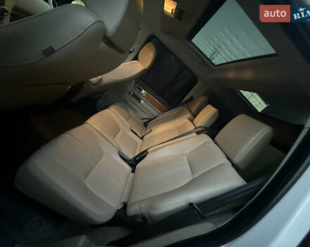 Белый Ленд Ровер Дискавери, объемом двигателя 3 л и пробегом 190 тыс. км за 19000 $, фото 18 на Automoto.ua