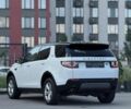 Білий Ленд Ровер Діскавері, об'ємом двигуна 2.2 л та пробігом 130 тис. км за 19900 $, фото 8 на Automoto.ua