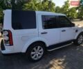 Білий Ленд Ровер Діскавері, об'ємом двигуна 3 л та пробігом 182 тис. км за 15499 $, фото 4 на Automoto.ua