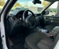 Білий Ленд Ровер Діскавері, об'ємом двигуна 3 л та пробігом 140 тис. км за 26000 $, фото 12 на Automoto.ua