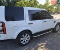 Білий Ленд Ровер Діскавері, об'ємом двигуна 3 л та пробігом 182 тис. км за 15499 $, фото 3 на Automoto.ua
