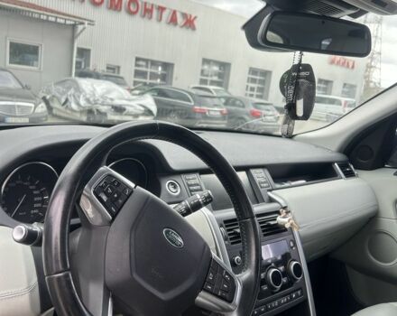 Ленд Ровер Дискавери 2015 в Староконстантинов на Automoto.ua Белый Ленд Ровер Дискавери, объемом двигателя 2 л и пробегом 220 тыс. км за 22000 $, фото 7 на Automoto.ua