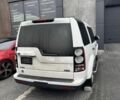 Білий Ленд Ровер Діскавері, об'ємом двигуна 3 л та пробігом 245 тис. км за 13500 $, фото 4 на Automoto.ua