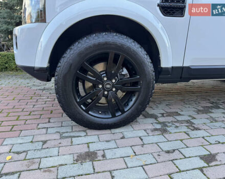 Белый Ленд Ровер Дискавери, объемом двигателя 3 л и пробегом 210 тыс. км за 19500 $, фото 18 на Automoto.ua