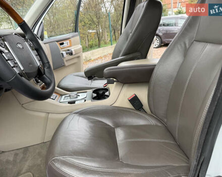 Ленд Ровер Дискавери 2016 в Дрогобыче на Automoto.ua Белый Ленд Ровер Дискавери, объемом двигателя 3 л и пробегом 112 тыс. км за 23500 $, фото 51 на Automoto.ua