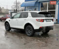 Білий Ленд Ровер Діскавері, об'ємом двигуна 2 л та пробігом 104 тис. км за 19999 $, фото 5 на Automoto.ua