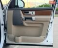Білий Ленд Ровер Діскавері, об'ємом двигуна 3 л та пробігом 160 тис. км за 21000 $, фото 45 на Automoto.ua