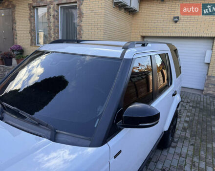 Белый Ленд Ровер Дискавери, объемом двигателя 3 л и пробегом 210 тыс. км за 19500 $, фото 30 на Automoto.ua