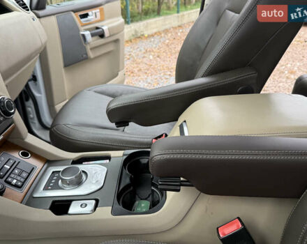 Белый Ленд Ровер Дискавери, объемом двигателя 3 л и пробегом 185 тыс. км за 18250 $, фото 56 на Automoto.ua