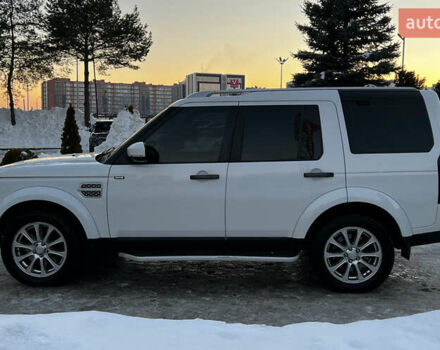 Белый Ленд Ровер Дискавери, объемом двигателя 2.99 л и пробегом 170 тыс. км за 21900 $, фото 3 на Automoto.ua
