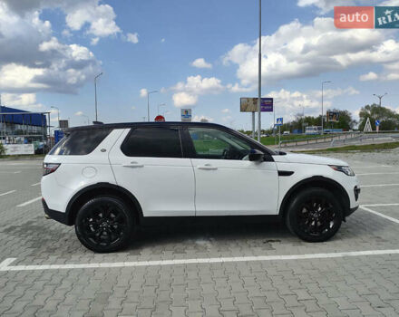 Білий Ленд Ровер Діскавері, об'ємом двигуна 2 л та пробігом 123 тис. км за 17200 $, фото 5 на Automoto.ua