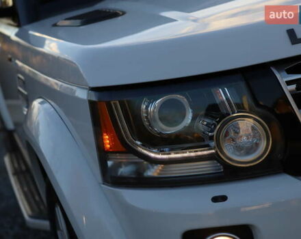 Белый Ленд Ровер Дискавери, объемом двигателя 3 л и пробегом 192 тыс. км за 18899 $, фото 51 на Automoto.ua