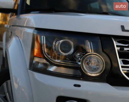 Белый Ленд Ровер Дискавери, объемом двигателя 3 л и пробегом 192 тыс. км за 18899 $, фото 40 на Automoto.ua