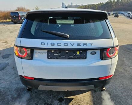 Білий Ленд Ровер Діскавері, об'ємом двигуна 2 л та пробігом 193 тис. км за 5600 $, фото 3 на Automoto.ua