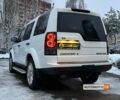 Білий Ленд Ровер Діскавері, об'ємом двигуна 3 л та пробігом 137 тис. км за 30600 $, фото 4 на Automoto.ua