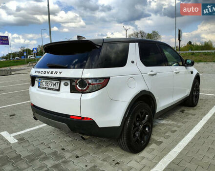 Білий Ленд Ровер Діскавері, об'ємом двигуна 2 л та пробігом 123 тис. км за 17200 $, фото 2 на Automoto.ua