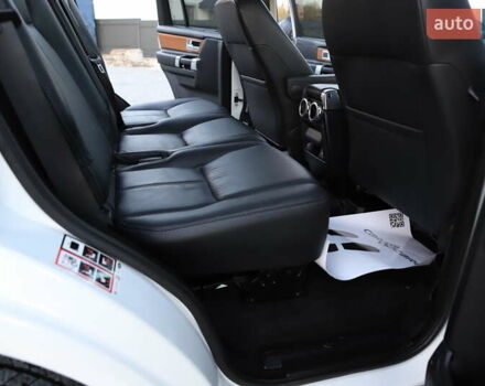 Белый Ленд Ровер Дискавери, объемом двигателя 3 л и пробегом 192 тыс. км за 18899 $, фото 71 на Automoto.ua