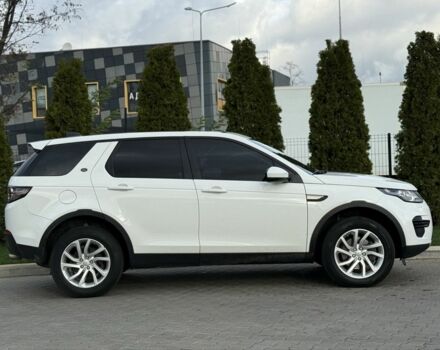 Білий Ленд Ровер Діскавері, об'ємом двигуна 2 л та пробігом 158 тис. км за 17200 $, фото 10 на Automoto.ua