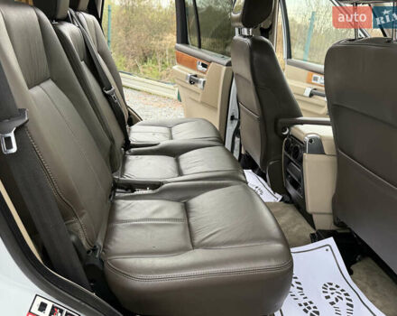 Ленд Ровер Дискавери 2016 в Дрогобыче на Automoto.ua Белый Ленд Ровер Дискавери, объемом двигателя 3 л и пробегом 112 тыс. км за 23500 $, фото 90 на Automoto.ua