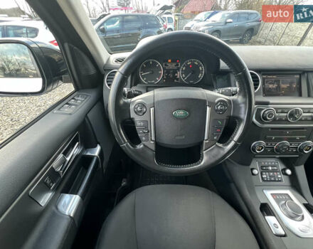 Білий Ленд Ровер Діскавері, об'ємом двигуна 2.99 л та пробігом 140 тис. км за 23999 $, фото 22 на Automoto.ua