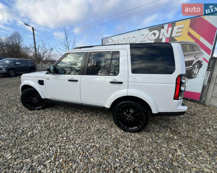 Білий Ленд Ровер Діскавері, об'ємом двигуна 2.99 л та пробігом 140 тис. км за 23999 $, фото 14 на Automoto.ua