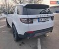 Білий Ленд Ровер Діскавері, об'ємом двигуна 2 л та пробігом 140 тис. км за 14537 $, фото 5 на Automoto.ua