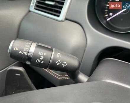 Белый Ленд Ровер Дискавери, объемом двигателя 2 л и пробегом 110 тыс. км за 18900 $, фото 21 на Automoto.ua