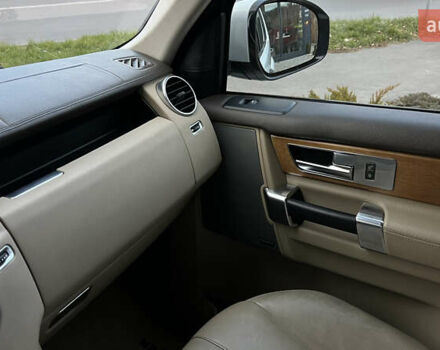 Белый Ленд Ровер Дискавери, объемом двигателя 2.99 л и пробегом 170 тыс. км за 24000 $, фото 14 на Automoto.ua