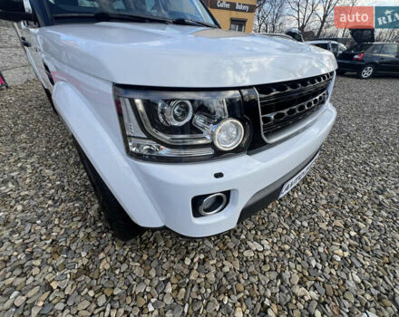 Білий Ленд Ровер Діскавері, об'ємом двигуна 2.99 л та пробігом 140 тис. км за 23999 $, фото 40 на Automoto.ua