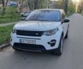 Білий Ленд Ровер Діскавері, об'ємом двигуна 2 л та пробігом 170 тис. км за 17000 $, фото 46 на Automoto.ua