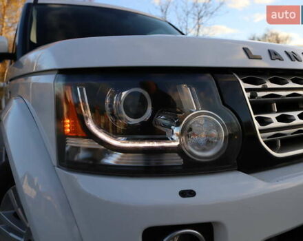 Белый Ленд Ровер Дискавери, объемом двигателя 3 л и пробегом 192 тыс. км за 18899 $, фото 46 на Automoto.ua