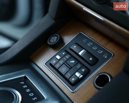 Белый Ленд Ровер Дискавери, объемом двигателя 3 л и пробегом 192 тыс. км за 18899 $, фото 84 на Automoto.ua