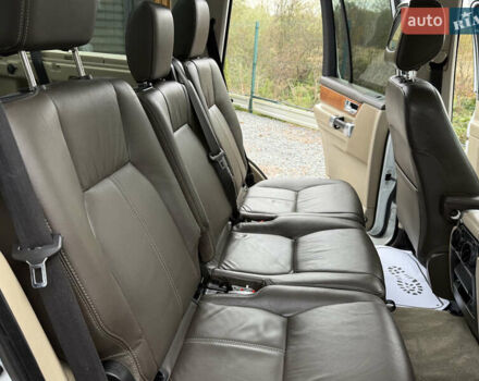 Ленд Ровер Дискавери 2016 в Дрогобыче на Automoto.ua Белый Ленд Ровер Дискавери, объемом двигателя 3 л и пробегом 112 тыс. км за 23500 $, фото 85 на Automoto.ua