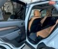 Білий Ленд Ровер Діскавері, об'ємом двигуна 2.99 л та пробігом 142 тис. км за 32500 $, фото 33 на Automoto.ua