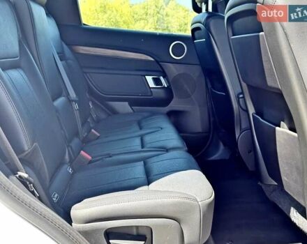 Білий Ленд Ровер Діскавері, об'ємом двигуна 3 л та пробігом 68 тис. км за 27500 $, фото 9 на Automoto.ua