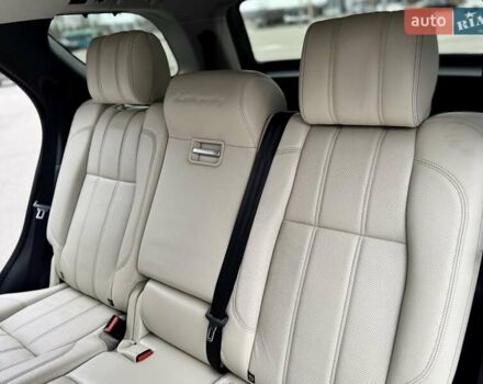 Білий Ленд Ровер Діскавері, об'ємом двигуна 2.99 л та пробігом 115 тис. км за 29800 $, фото 30 на Automoto.ua