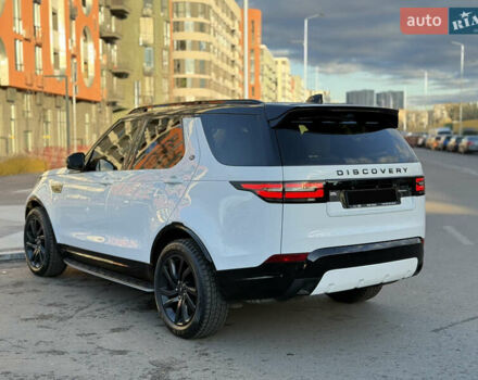Белый Ленд Ровер Дискавери, объемом двигателя 2.99 л и пробегом 115 тыс. км за 34900 $, фото 4 на Automoto.ua