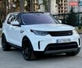 Білий Ленд Ровер Діскавері, об'ємом двигуна 2.99 л та пробігом 142 тис. км за 32500 $, фото 12 на Automoto.ua